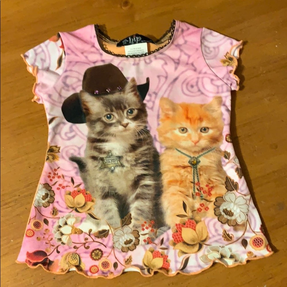 Lil girls Wrapper kitten shirt size ( 18m- 2T )